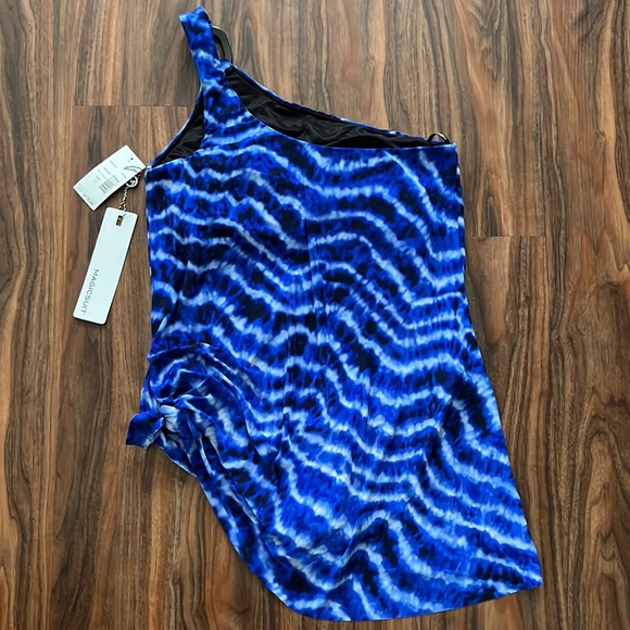 Magicsuit New Wave Amal One Piece - Picture 13 of 16